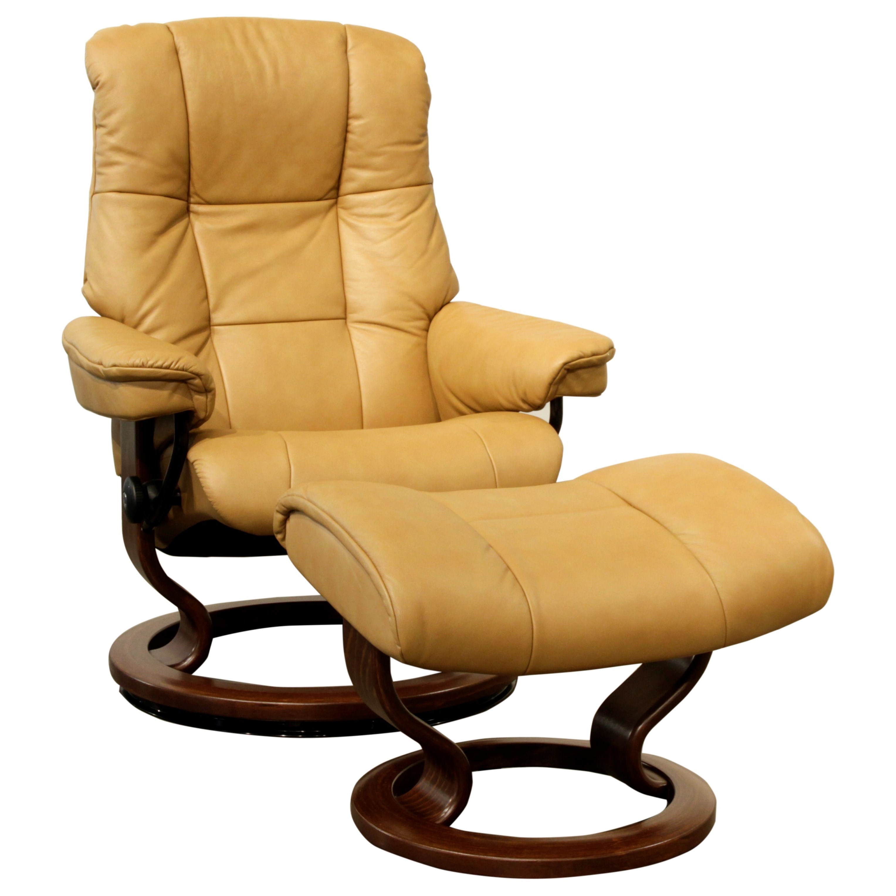 Stressless by Ekornes Mayfair CHE110001 Small Reclining Chair & Ottoman